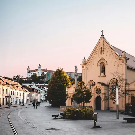 Castle & Old Town Center 2-room * Bratislava